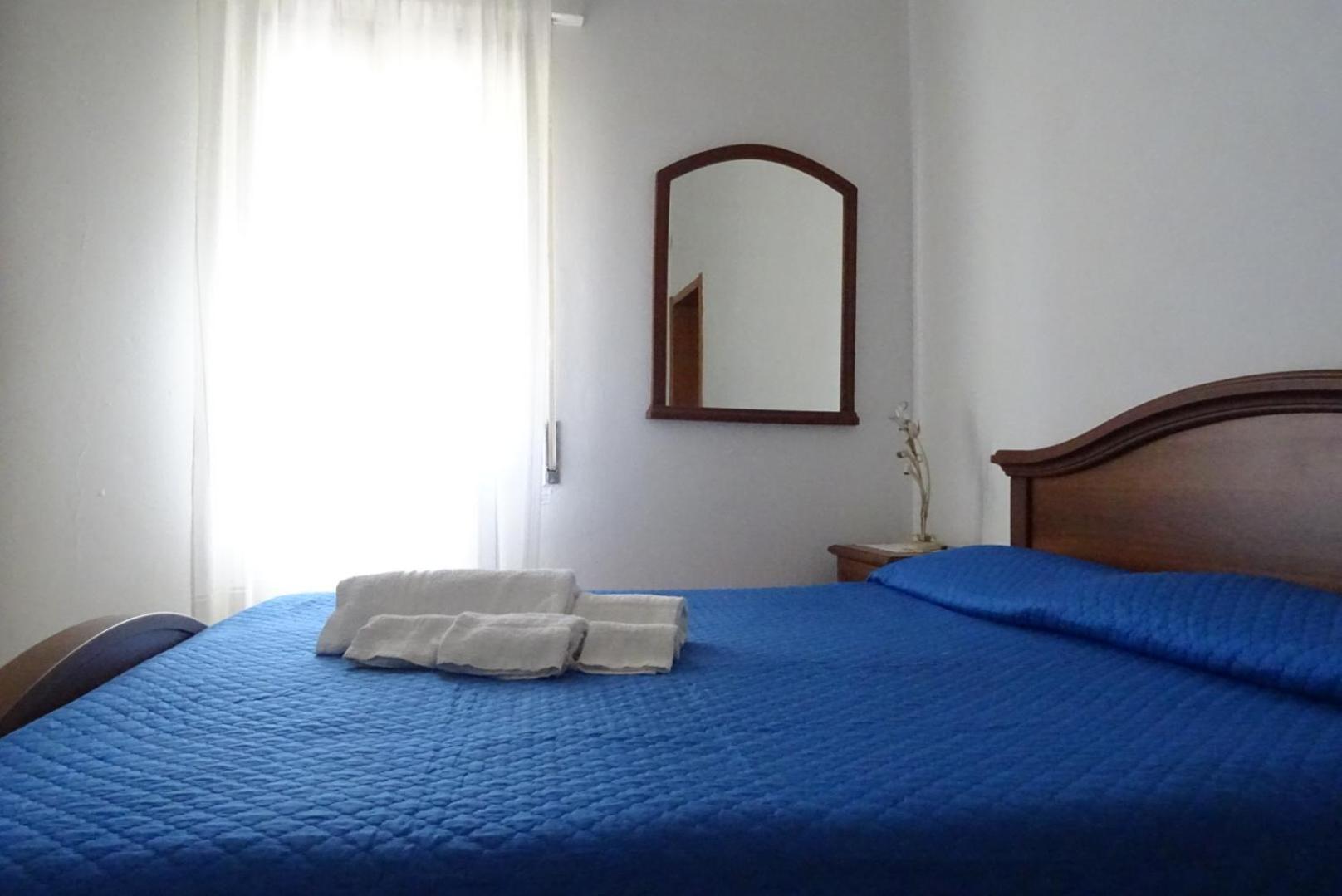 Villa Casa Indipendente I Due Mari Porto Torres Exterior foto